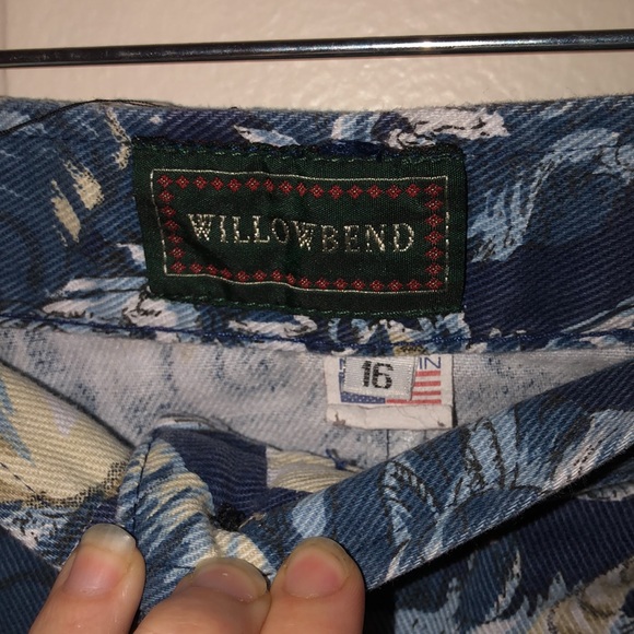 Willowbend Vintage Size 16 Seashell 🐚 Distressed Blue and Cream Skirt - Picture 3 of 8